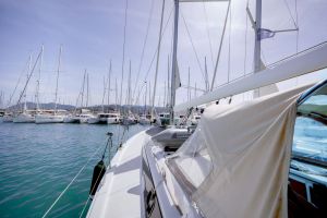 Dufour 390