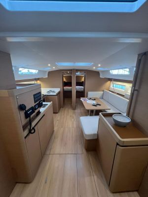 Sun Odyssey 490