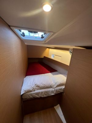 Sun Odyssey 490