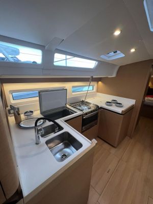 Sun Odyssey 490