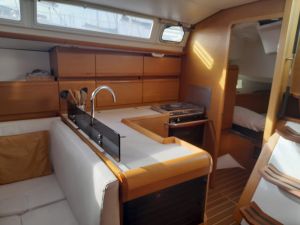 Sun Odyssey 439