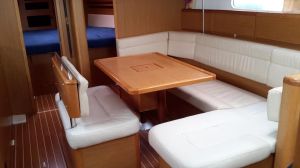 Sun Odyssey 44i