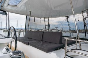Lagoon 50