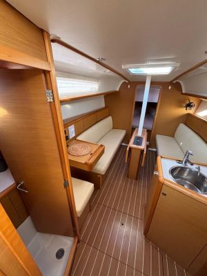 Sun Odyssey 33i