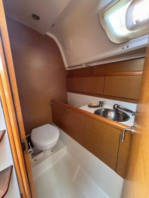 Sun Odyssey 33i