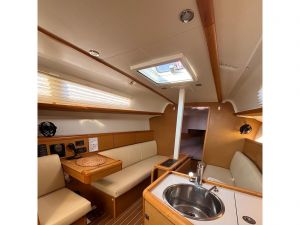 Sun Odyssey 33i