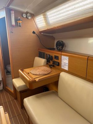 Sun Odyssey 33i