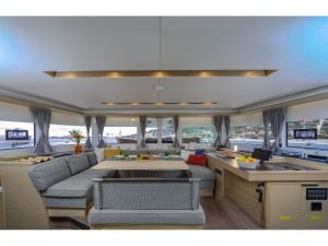 Lagoon 51