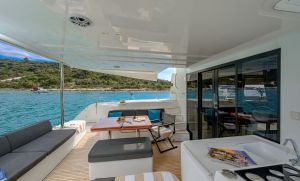 Lagoon 51