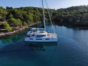 Lagoon 51