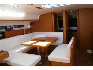 Sun Odyssey 469