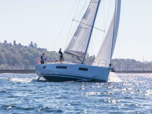 Sun Odyssey 440
