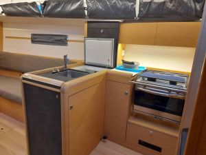 Sun Odyssey 349