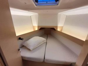 Sun Odyssey 349