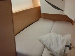 Sun Odyssey 349
