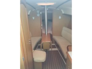 Sun Odyssey 32i