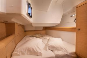 Sun Odyssey 479