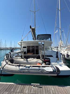 Lagoon 38