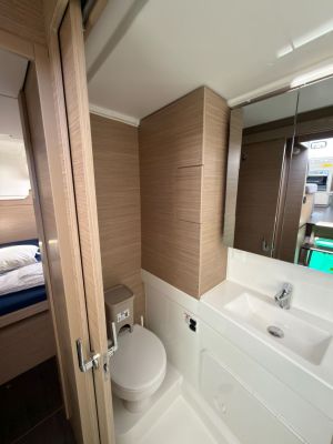 Lagoon 38