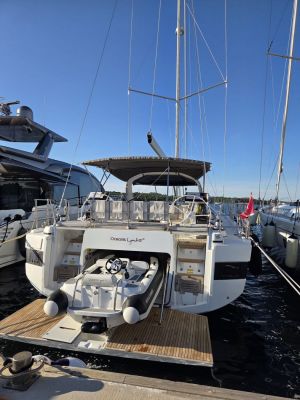 Oceanis 62