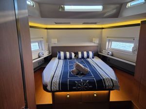 Oceanis 62