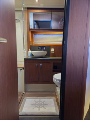 Oceanis 62