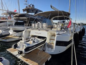 Oceanis 62
