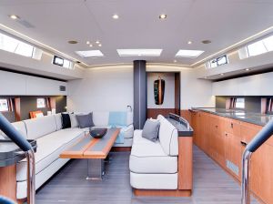 Oceanis 62