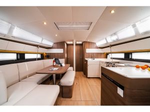 Sun Odyssey 455