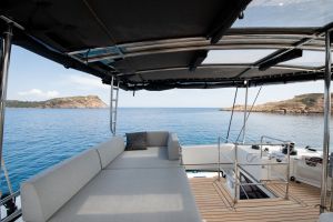 Lagoon 560