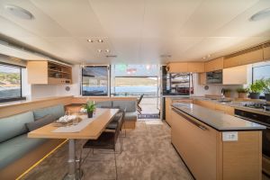 Lagoon 560