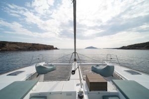 Lagoon 560
