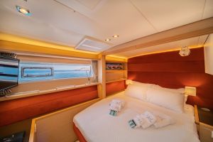 Lagoon 560