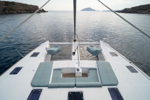 Lagoon 560