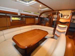 Sun Odyssey 49