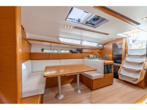 Sun Odyssey 449