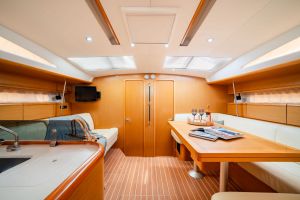 Jeanneau 53