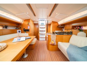 Jeanneau 53
