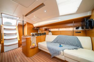 Jeanneau 53