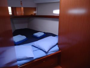 Oceanis 43