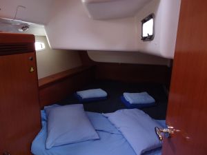 Oceanis 43