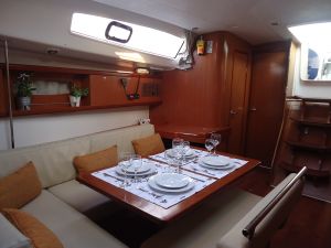 Oceanis 43