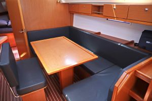 Bavaria Cruiser 40