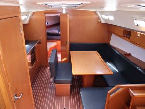Bavaria Cruiser 40