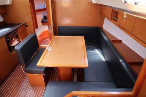 Bavaria Cruiser 40