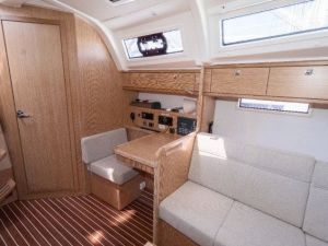 Bavaria Cruiser 37
