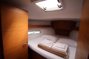 Dufour 382