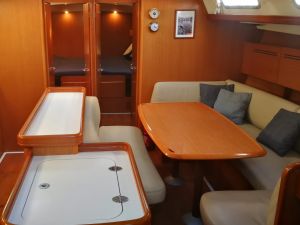 Cyclades 50.4