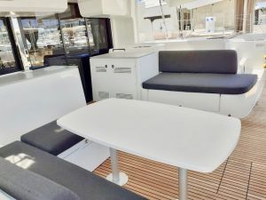 Lagoon 46