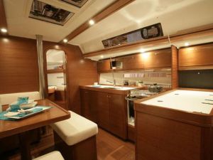 Dufour 405